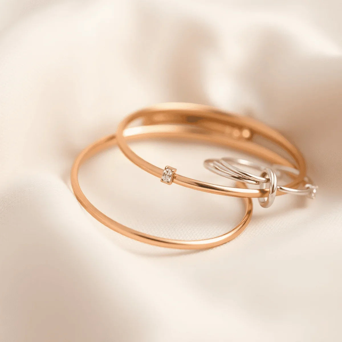 How Dean Davidson Creates Luxury-Looking Jewelry at Accessible Prices ...