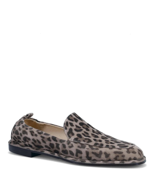 Ron White Gracelyn Suede Leo Loafer
