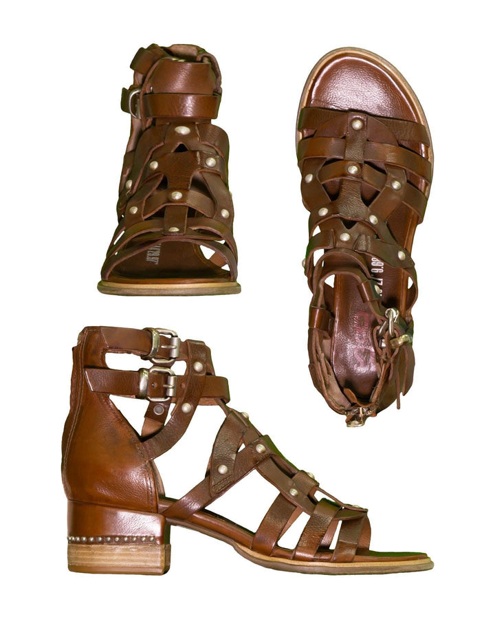 AS 98 - Moraine Sandals