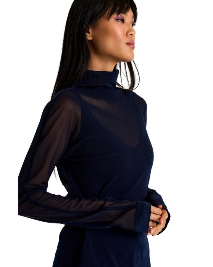 Shan - Turtleneck Mesh Top