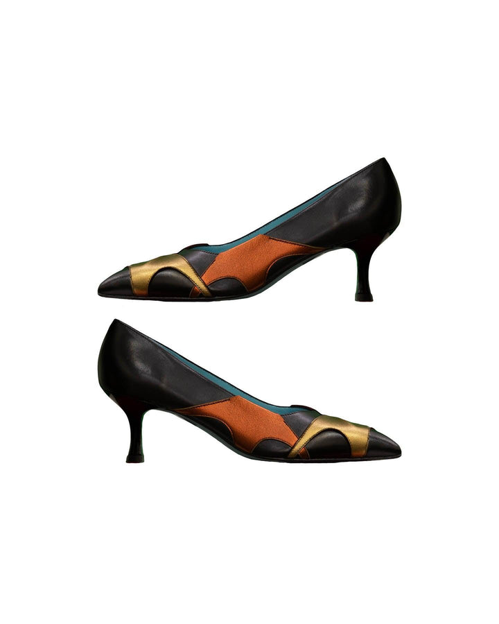 Thierry Rabotin - Ramola Handstitched Detail Pumps